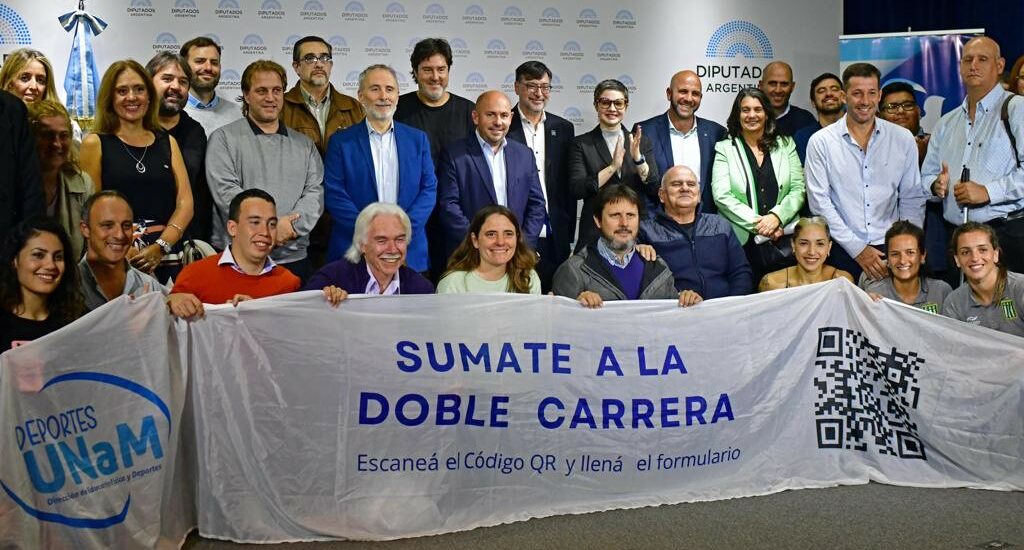 PUERTO MADRYN, RECONOCIDA COMO PIONERA A NIVEL NACIONAL EN LA PRESENTACIÓN DEL PROYECTO DE LEY DOBLE CARRERA