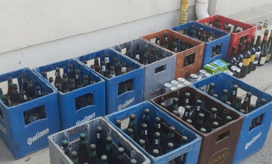 Trelew: Por decisión de la Provincia, se intercambian bebidas secuestradas en operativos policiales por alimentos no perecederos