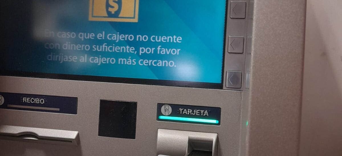 Banco del Chubut entrega nuevas tarjetas de débito