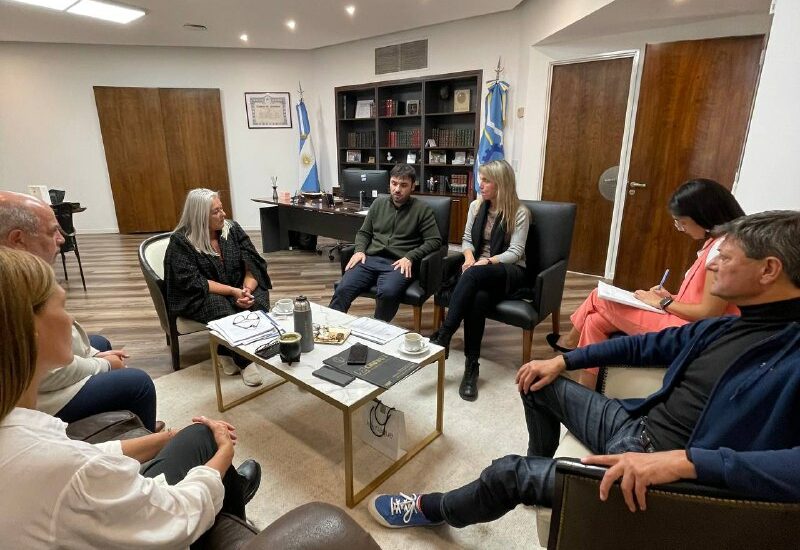 Torres y Gandón analizan una solución definitiva a los residuos en la Península