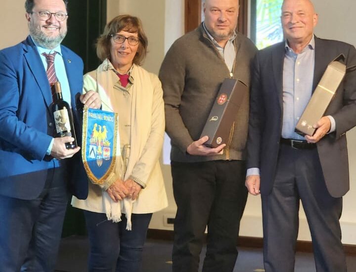Con apoyo del Gobierno del Chubut, la bodega Viñas del Nant y Fall de Trevelin presenta en Italia su experiencia en vendimias abiertas al turismo
