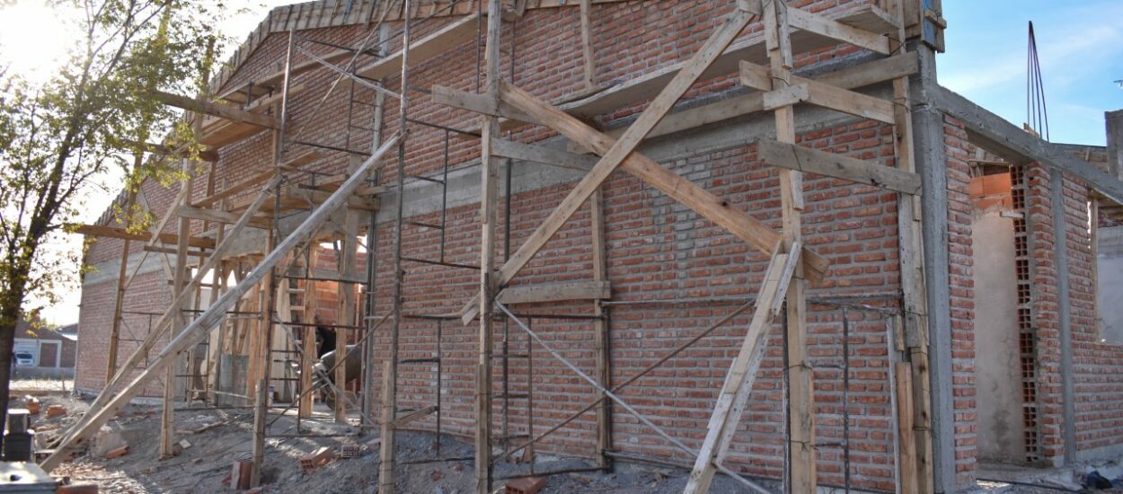 El Gobierno del Chubut avanza con las ampliaciones de las escuelas N° 730 y 7721 de Trelew 
