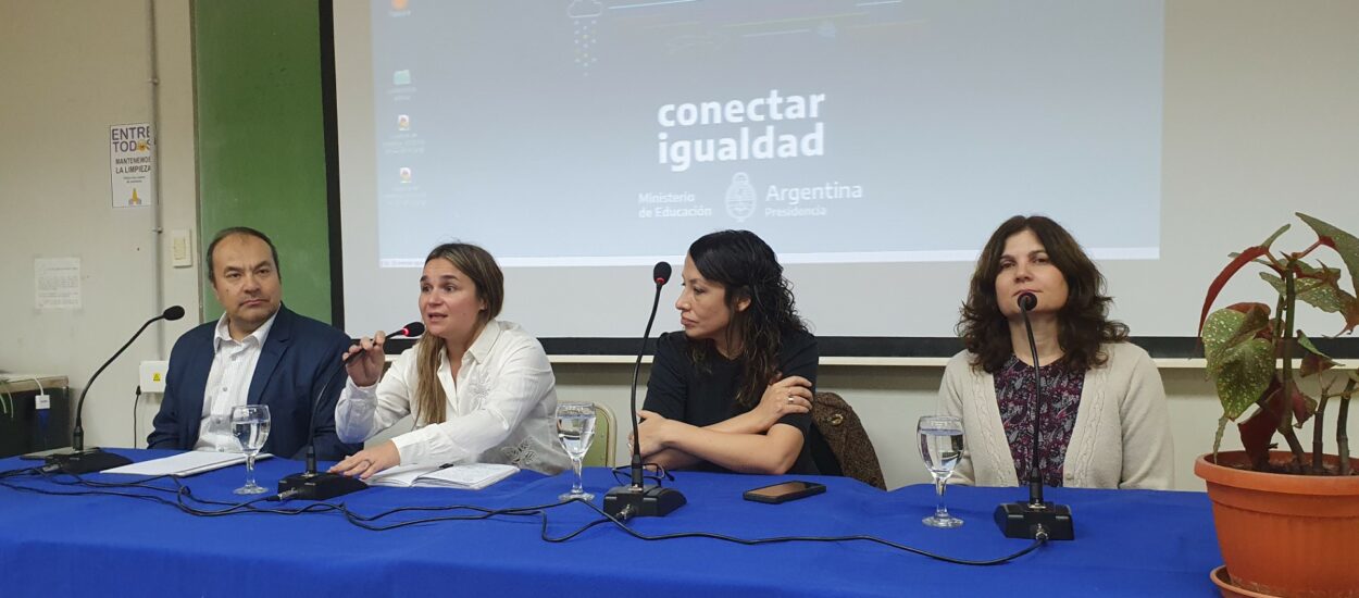 Educación capacitó a docentes de la Cordillera en el uso pedagógico de las netbooks de “Conectar Igualdad”