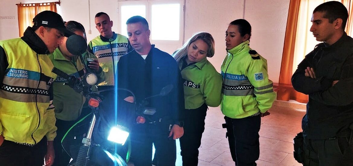 El Ministerio de Seguridad capacitó al nuevo cuerpo de motociclistas de la APSV
