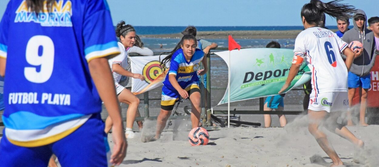 ABREN INSCRIPCIONES PARA EL TORNEO DE FÚTBOL PLAYA “40 AÑOS DE DEMOCRACIA”