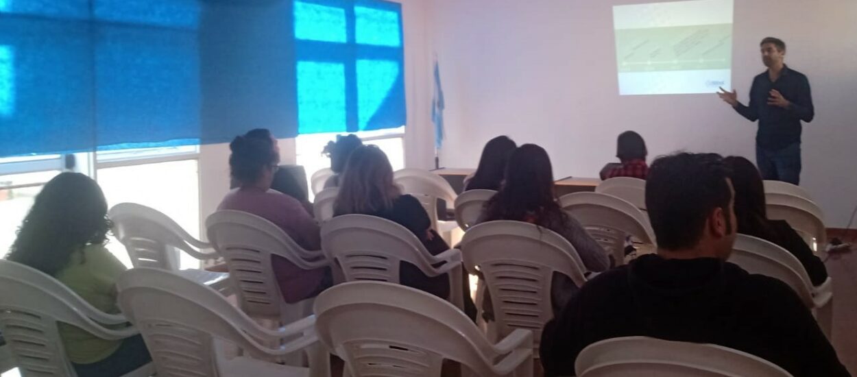 Salud: Provincia participó de “Jornada de difusión y concientización sobre Celiaquía” en Puerto Madryn 