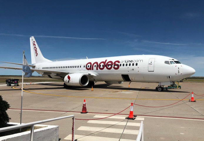 Andes Líneas Aéreas retoma sus operaciones de vuelos chárter desde Bariloche, Rosario y Buenos Aires hacia Brasil