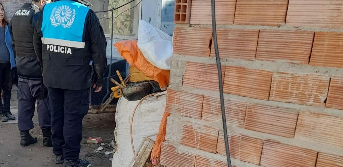 Operativo policial culmina con el secuestro de una casilla rodante y diversos elementos