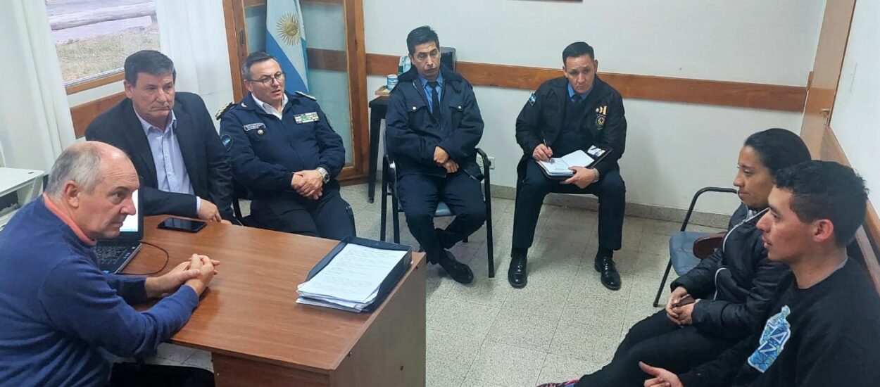 Seguridad: El ministro Castro cumplió una amplia agenda en Comodoro Rivadavia y Sarmiento