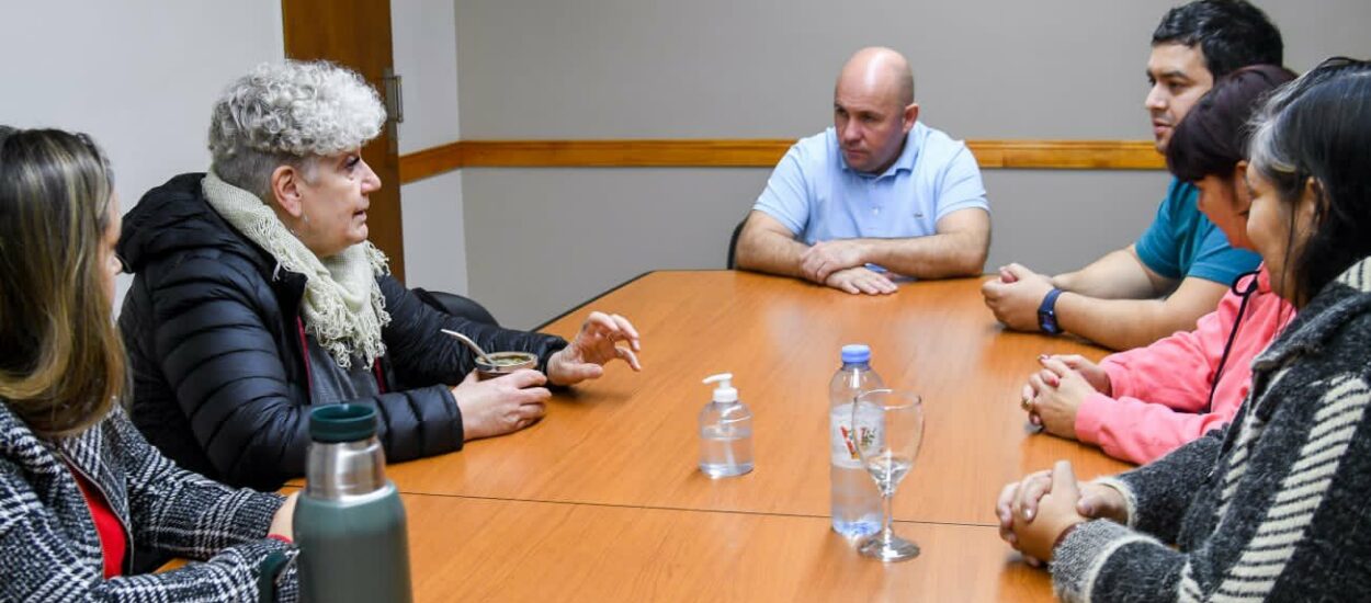 Gustavo Sastre impulsa la inclusión de un Día de Reconocimiento para Psicólogas Sociales