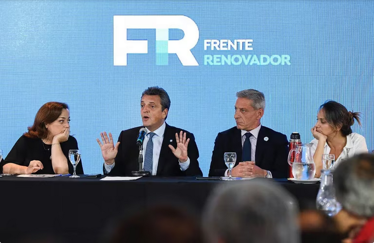 Presión del Frente Renovador para evitar PASO y buscar candidato de unidad en el oficialismo