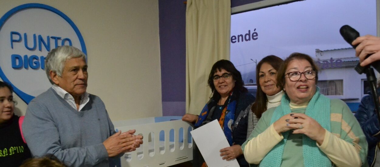 Salud: Provincia participó de la presentación de la carrera de Enfermería en la localidad de El Maitén