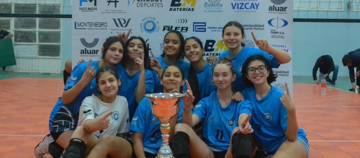 ¡Campeonxs! Los equipos Femenino y Masculino de la Escuela Madrynense de Vóley se quedaron con el Provincial Sub 16