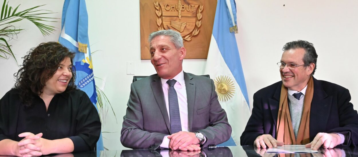 Arcioni recibió a los ministros de Salud y de Cultura de la Nación, Carla Vizzotti y Tristán Bauer