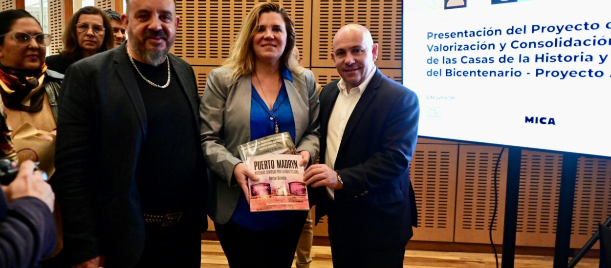TRAS GESTIONES REALIZADAS POR SASTRE, NACIÓN ENTREGÓ EQUIPAMIENTO PARA OPTIMIZAR EL FUNCIONAMIENTO DEL TEATRO DEL MUELLE