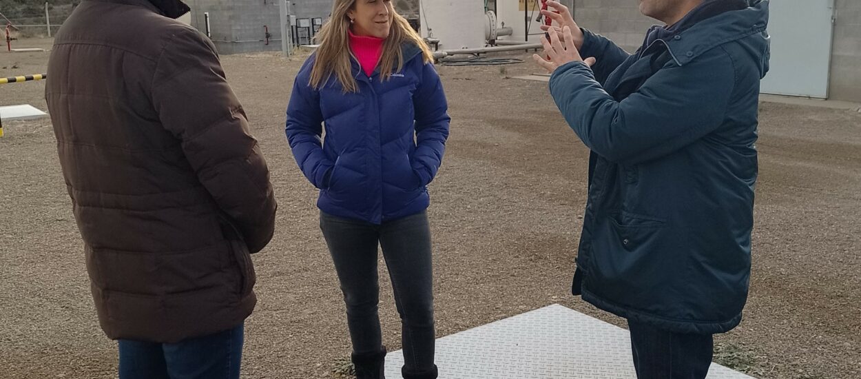 Comodoro Rivadavia: El ministro Cerdá acompañó a la enviada de la Embajada Británica en la recorrida por la planta de hidrógeno 