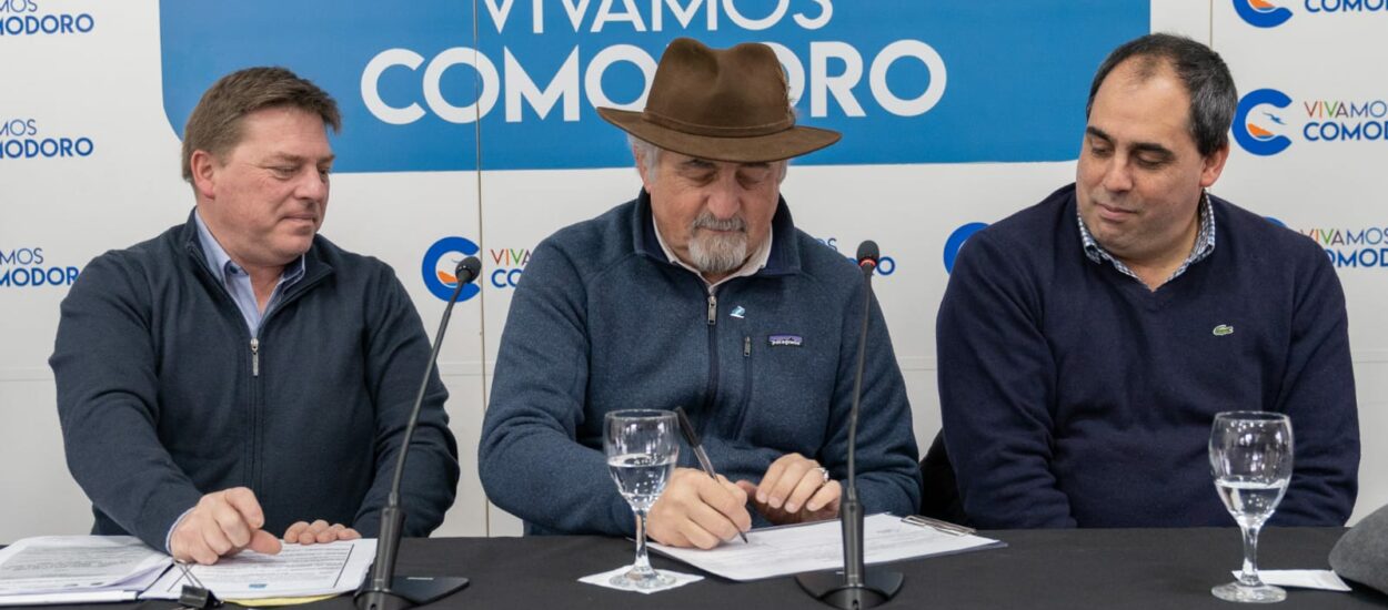 El Municipio licitó obras de servicios para dos barrios de Comodoro