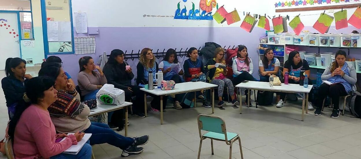 CONTINÚAN LOS ENCUENTROS DE INTRODUCCIÓN A UNA PERSPECTIVA DE EDUCACIÓN SEXUAL INTEGRAL Y DIVERSIDAD DE GÉNERO PARA DOCENTES MUNICIPALES