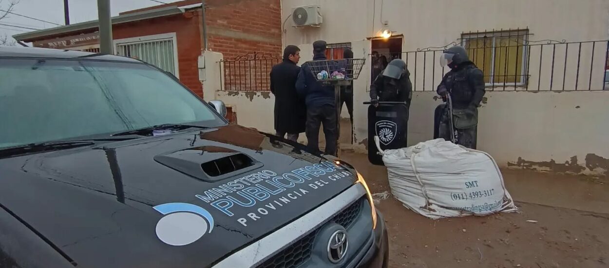 “EL CUENTO RUSO”: DESBARATAN BANDA DEDICADA A COMETER ESTAFAS LIDERADA POR UN PRESO MADRYNENSE QUE RECAUDÓ 11 MILLONES