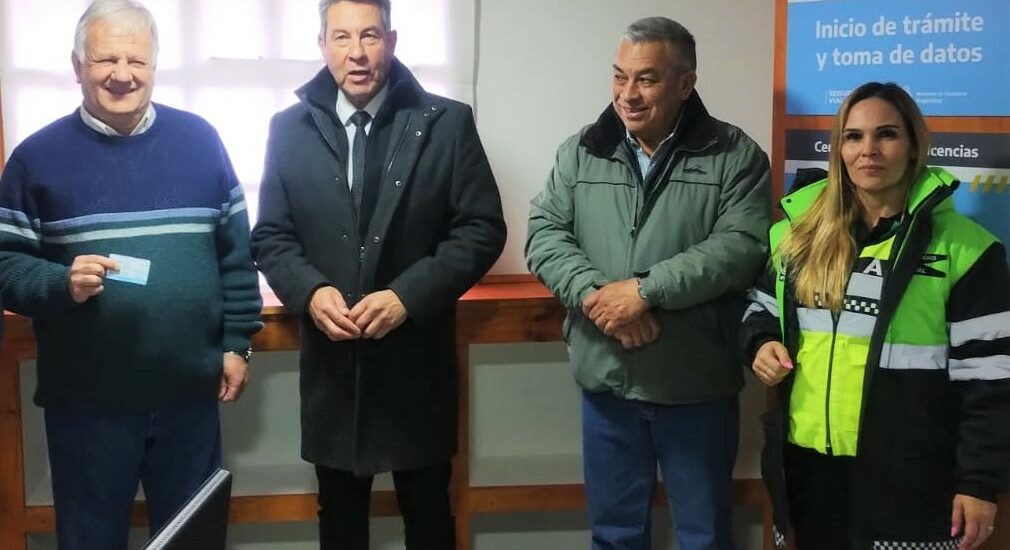 Se inauguró en Tecka nuevo Centro de Emisión de Licencia Nacional de Conducir