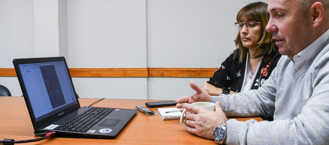 SASTRE FUE INVITADO A PARTICIPAR DE UN ENCUENTRO CON 50 INTENDENTES DE TODO EL PAÍS