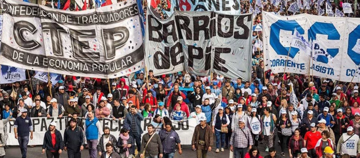 PIQUETEROS EXIGEN AUMENTOS EN PLANES SOCIALES Y AMENAZAN CON CORTAR ACCESOS A CABA POR DEMORAS EN ENTREGA DE MERCADERÍA