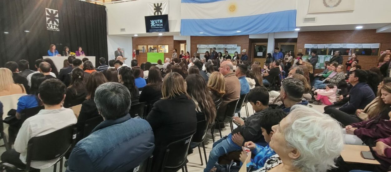 UTN CHUBUT ENTREGÓ DIPLOMAS A CUARENTA PROFESIONALES