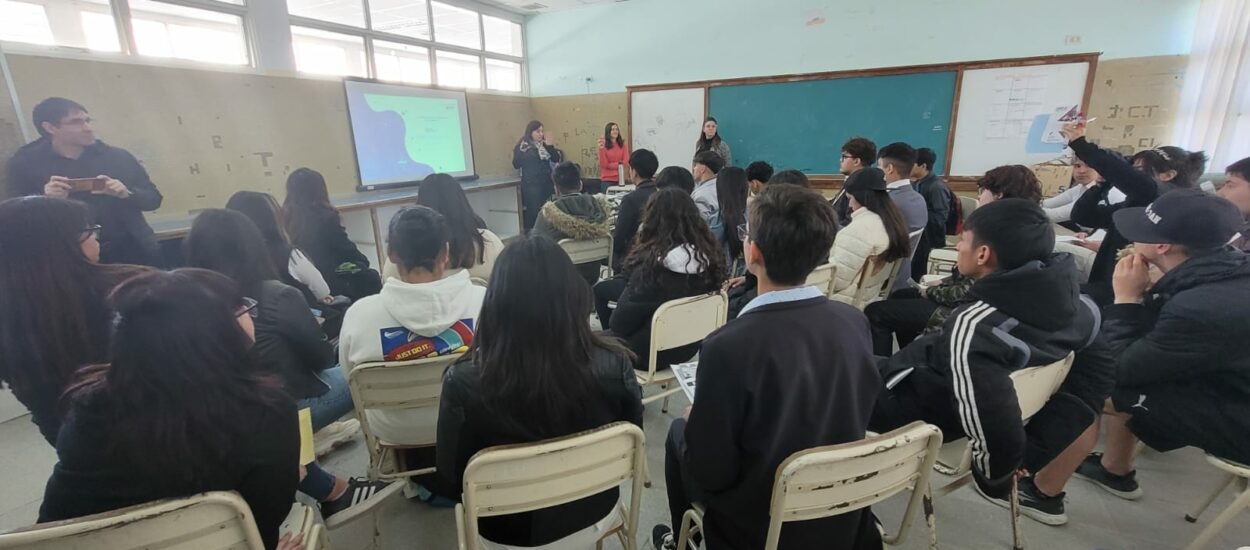 FUNDACIÓN YPF Y UTN CHUBUT REALIZARON TALLERES DE PROMOCIÓN DE VOCACIONES