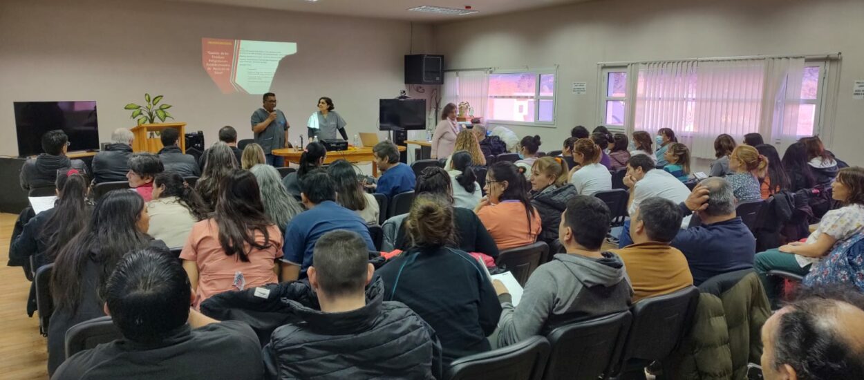 Esquel: Provincia brinda capacitación sobre gestión de residuos peligrosos en establecimientos de Salud