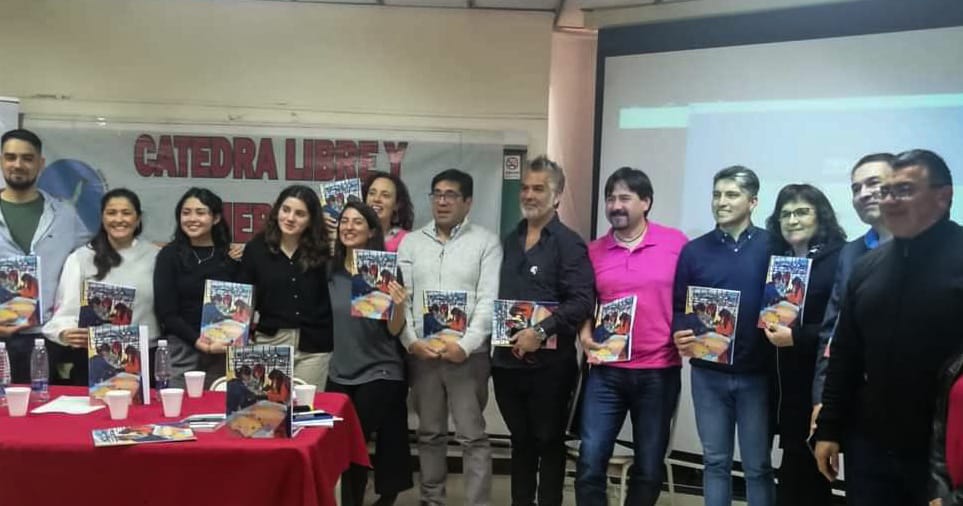 El Gobierno Provincial presentó cuadernillos pedagógicos que impulsan a la escuela como promotora de Archivos sobre la Memoria