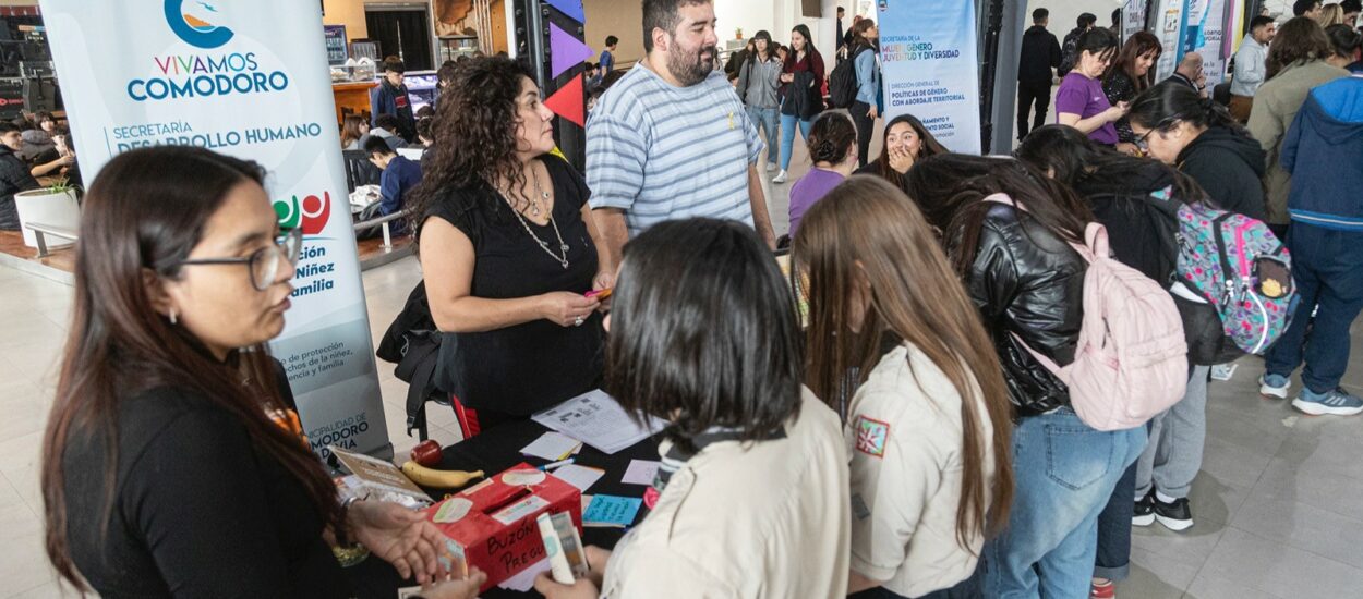 Comodoro Rivadavia: La Mesa Intersectorial de Salud brindó actividades para la concientización y prevención del suicidio