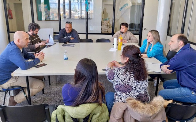 REUNIÓN CON INSTITUCIONES DEPORTIVAS POR EL PROGRAMA “HAY EQUIPO” DE ANSES