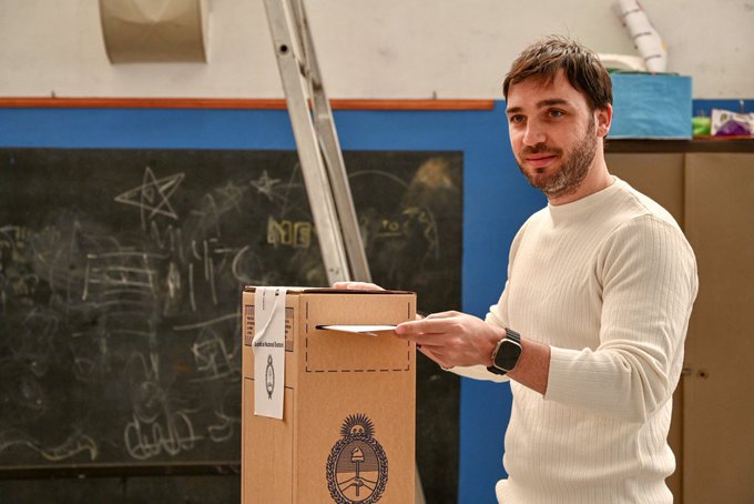  “IGNACIO TORRES, GOBERNADOR ELECTO DEL CHUBUT, CONFÍA EN DESPERTAR A TODO EL PAÍS”