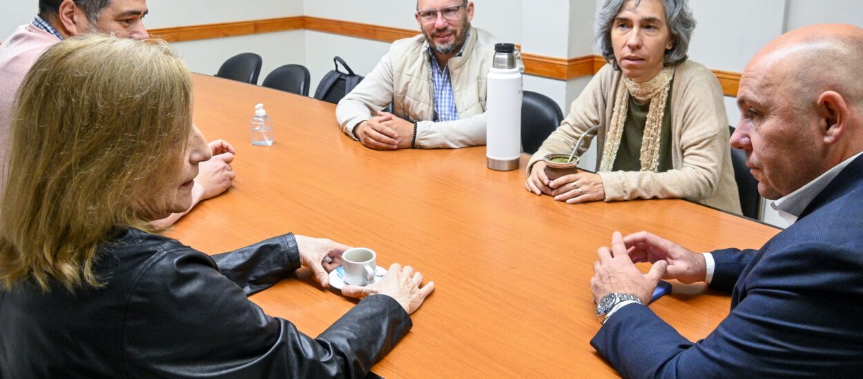 SASTRE RECIBIÓ A LAS NUEVAS AUTORIDADES DE LA UNIVERSIDAD DEL CHUBUT
