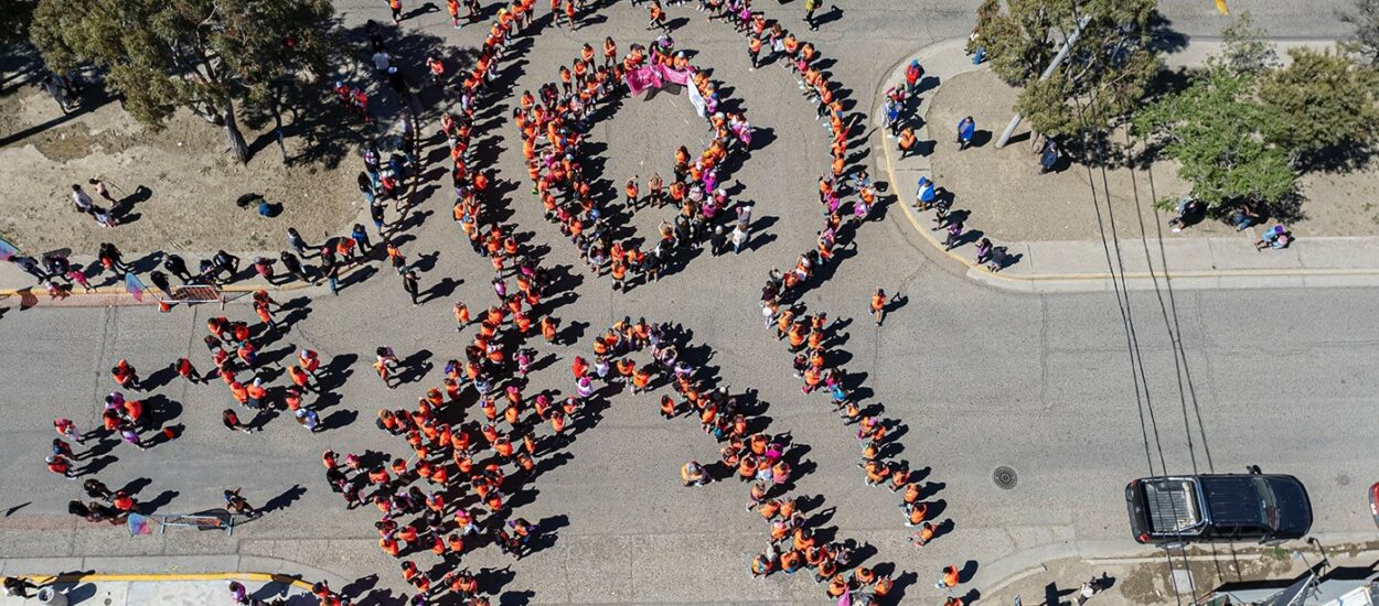 Comodoro Rivadavia: El Municipio acompañó la Carrera de la Mujer para concientizar sobre la lucha contra el cáncer de mama