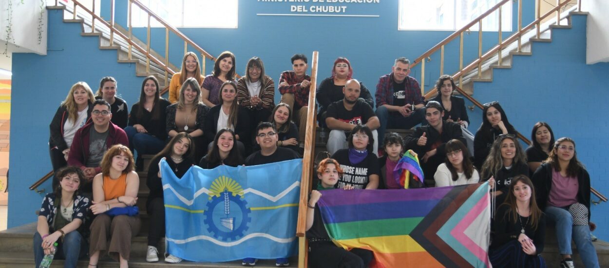 Un total de 34 estudiantes y docentes de escuelas chubutenses estuvieron presentes en el 14º Encuentro Nacional de Parlamento Juvenil del Mercosur