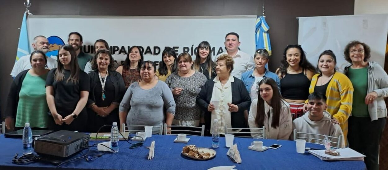 Provincia fortalece en todo el territorio el proyecto de Indicación Geográfica de la Torta Negra Galesa