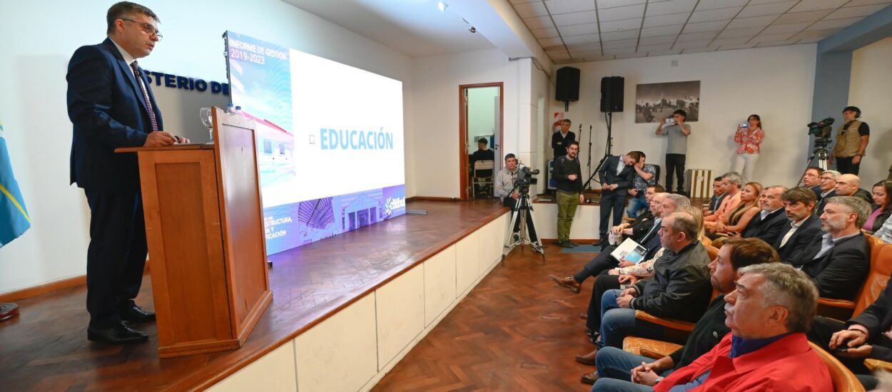 El gobernador Arcioni y el ministro Aguilera presentaron el balance de gestión de la cartera de Infraestructura
