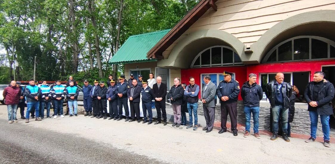 Con una inversión superior a los 9 millones de pesos, el Gobierno del Chubut inauguró el Centro de Monitoreo de Lago Puelo 