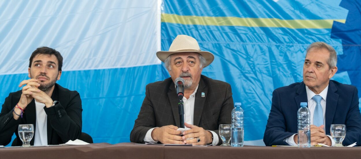 Othar acompañó la licitación de la obra de refacción y ampliación de la Escuela Biología Marina
