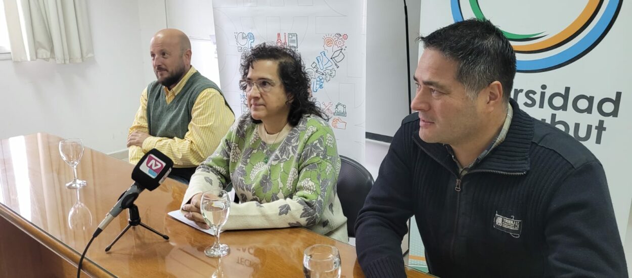 Universidades en Puerto Madryn convocan a la comunidad a marchar en defensa de la educación pública