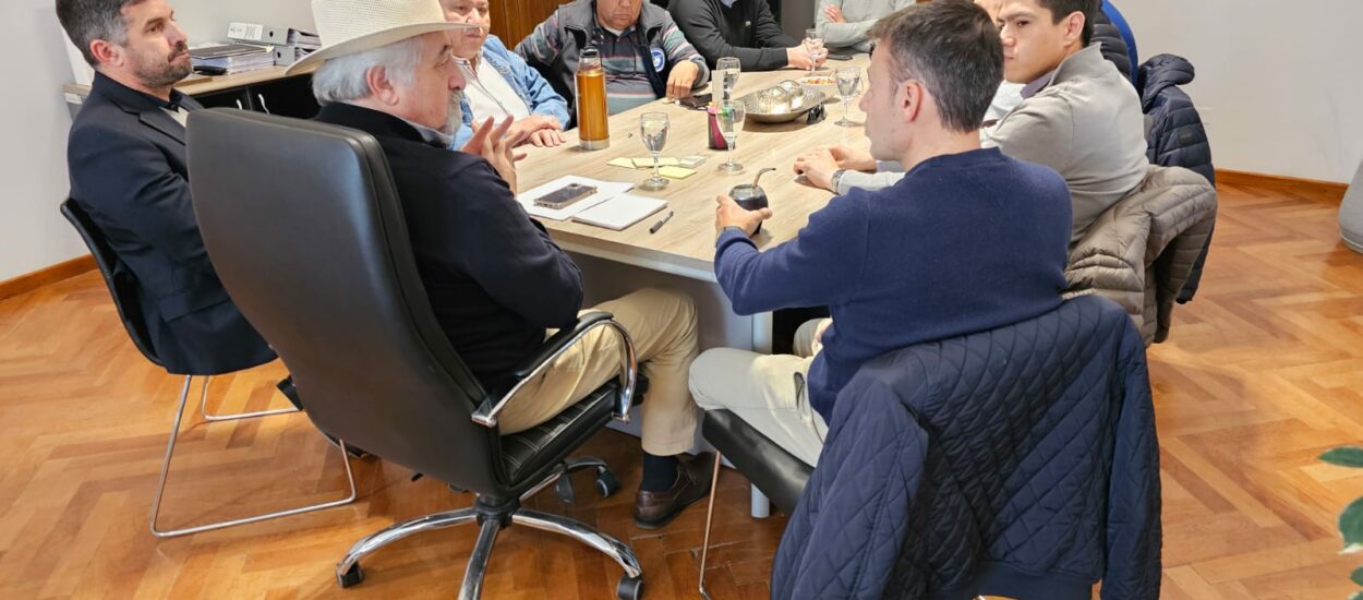 EL MUNICIPIO Y ACTORES DE LA CUENCA, AVANZAN EN LA CONFORMACIÓN DE UNA MESA DE TRABAJO INTERSECTORIAL