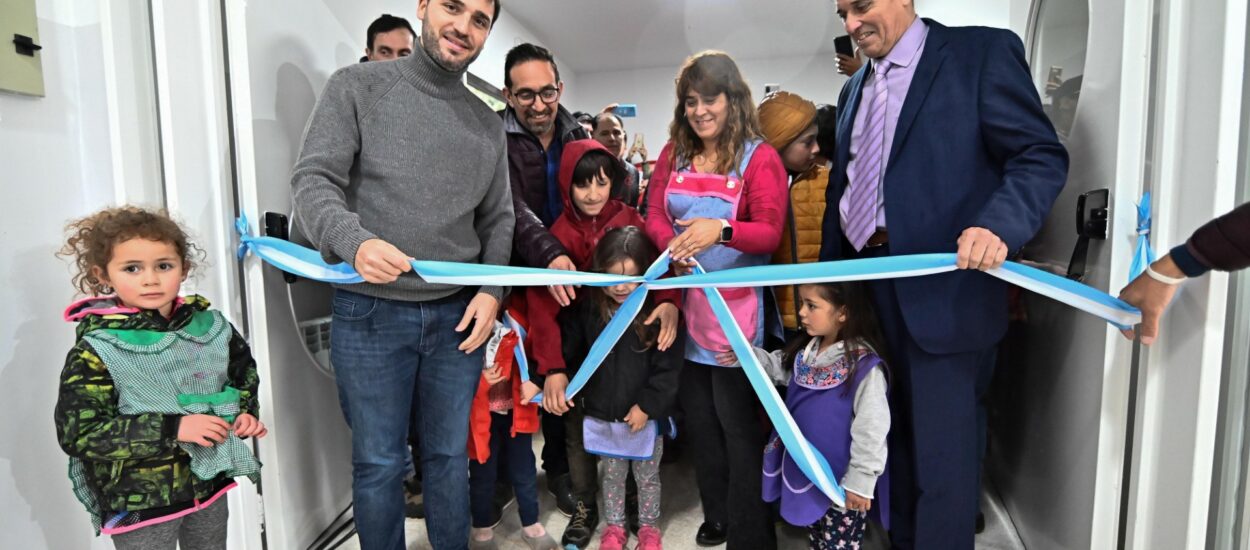 Torres inauguró la primera institución educativa en la provincia después de más de seis años