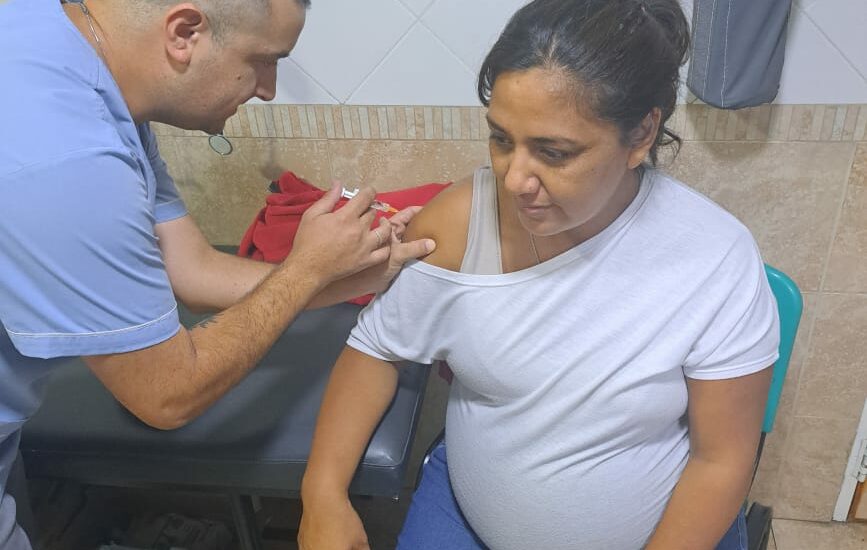 Más de 700 embarazadas de Chubut ya se aplicaron la vacuna para proteger a sus bebés de la Bronquiolitis y la Neumonía