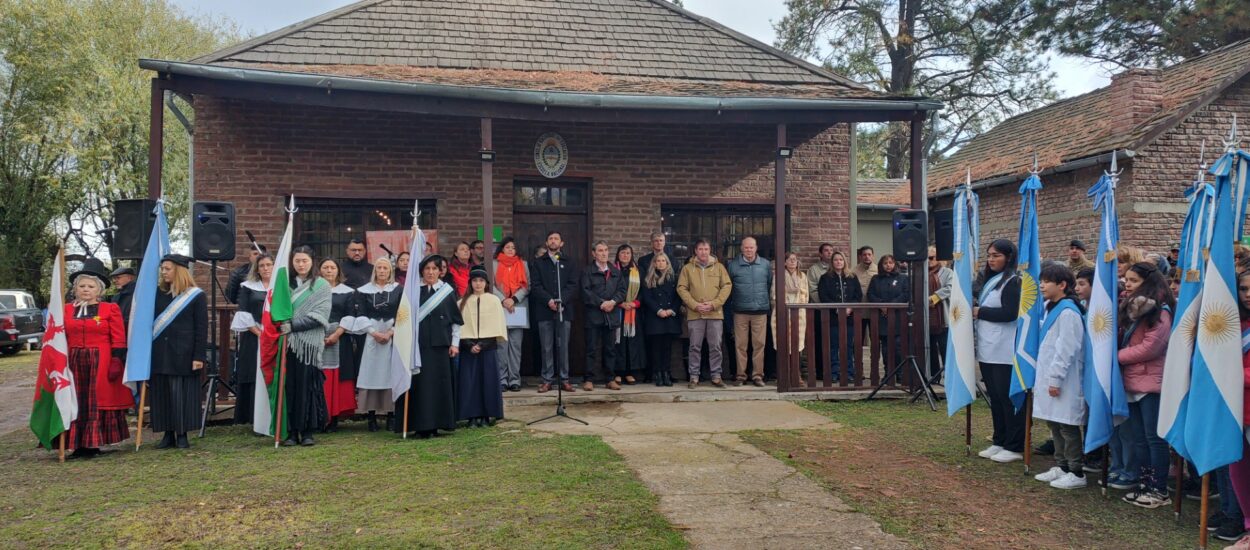 Provincia acompañó un nuevo aniversario del plebiscito de 1902 en el Valle “16 de Octubre”