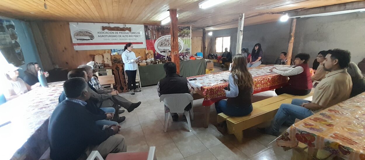 El Gobierno del Chubut participó de la apertura de temporada primavera-verano en Alto Río Percy