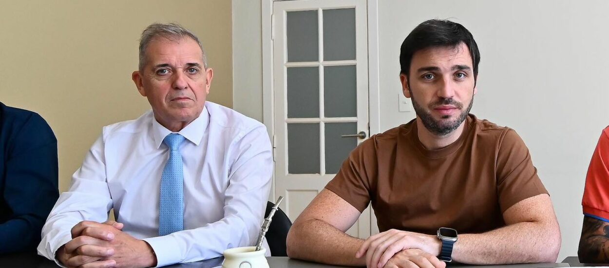 Torres destacó que en el último año el salario docente en Chubut registró un incremento de más del 240%