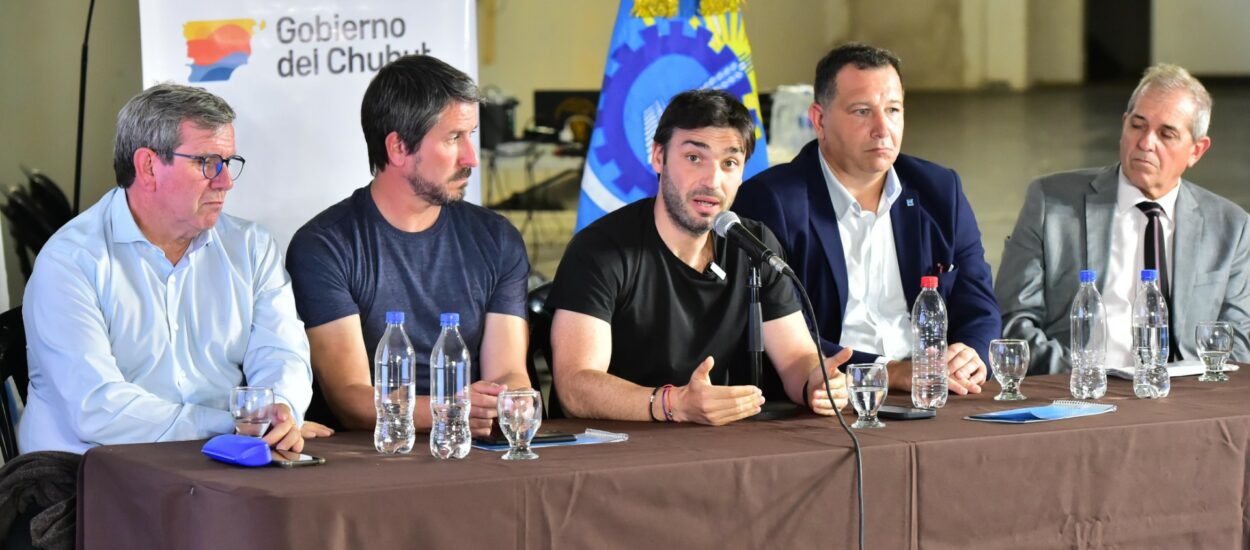 Torres presentó ambicioso programa de capacitaciones para la industria metalmecánica de Chubut