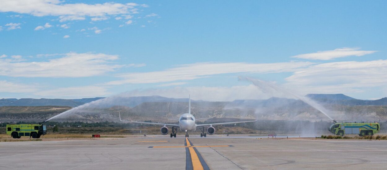 Torres confirmó el regreso de JetSMART a Chubut: “La conectividad es uno de los ejes para el crecimiento y el desarrollo de nuestra provincia”