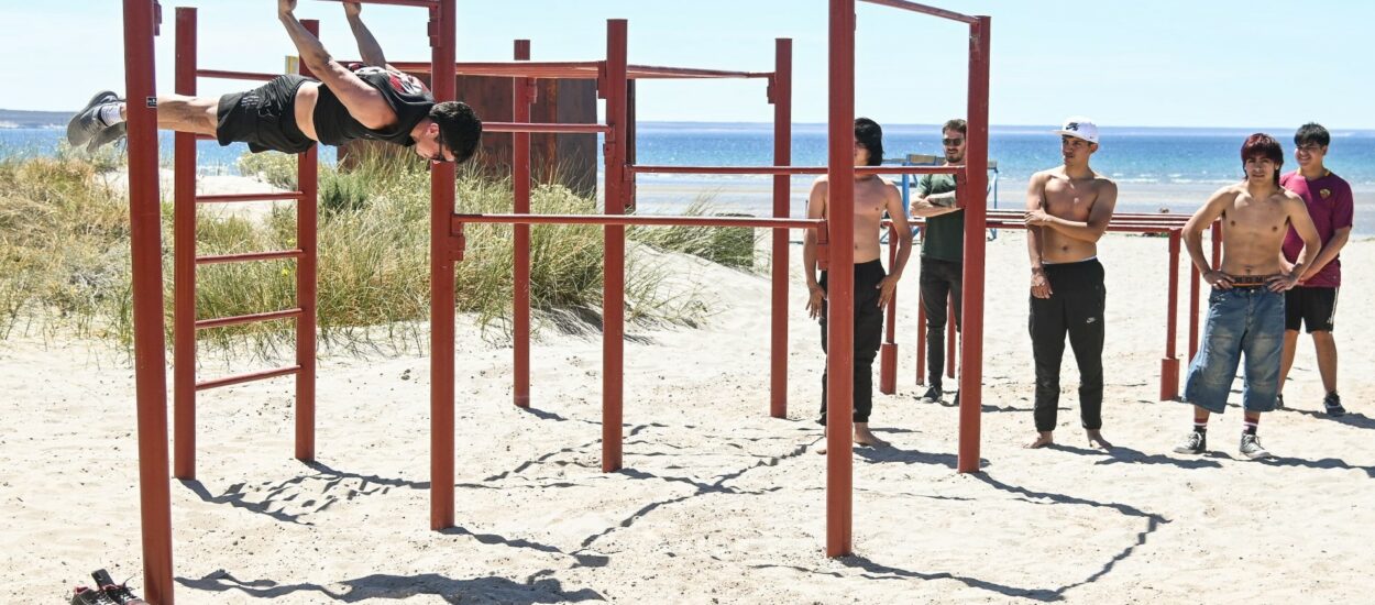 Los Juegos Patagonia Arena Copa “Modo Playa” suman un torneo de calistenia